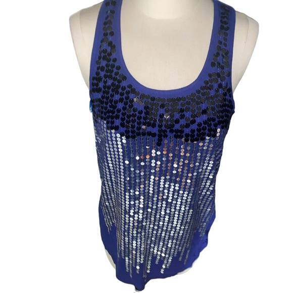 New Forever 21 Top - Picture 2 of 8